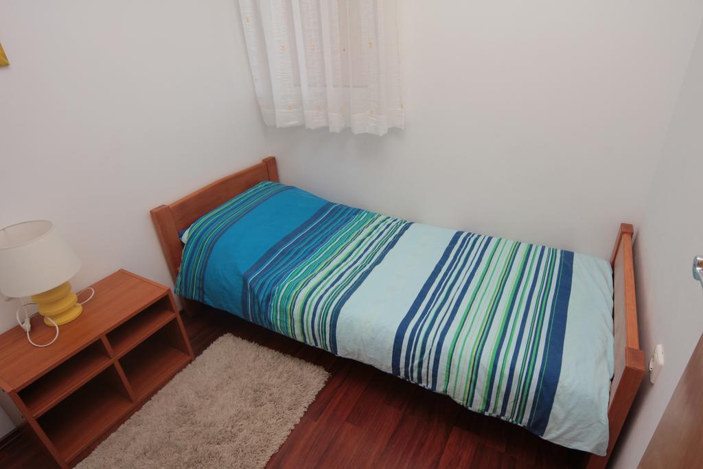 Apartments Miroslav Povljana Luaran gambar